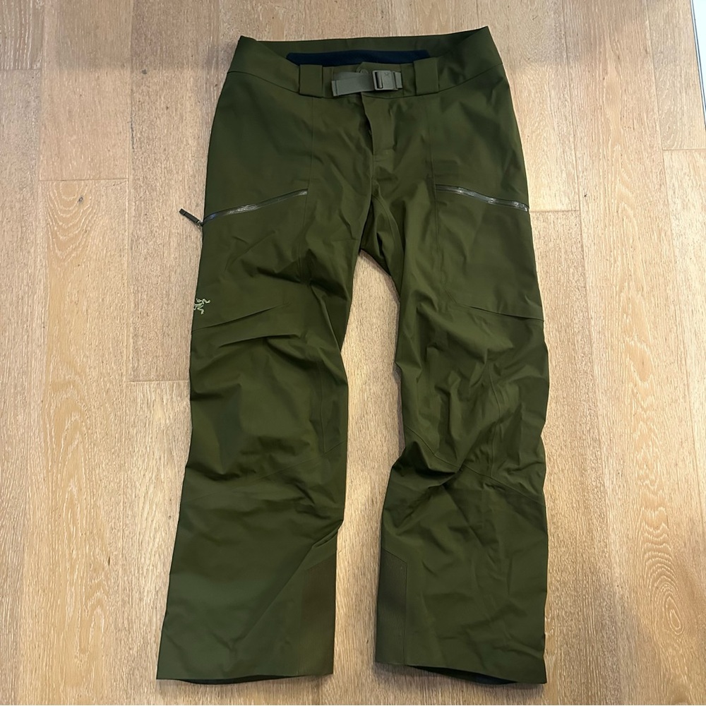 Arc'teryx Women’s Sentinel Olive Ski Pants